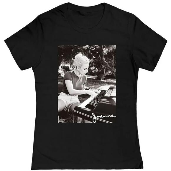 Lady Gaga Joanne World Tour T-shirt, Size Unisex Medium, Excellent Condition - Picture 3 of 6